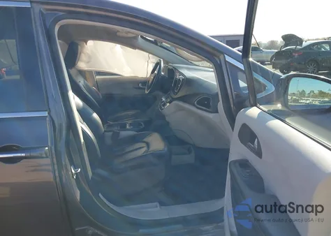 2019 Chrysler Pacifica Touring L z USA, uszkodzony, nr VIN 2C4RC1BG7KR523474